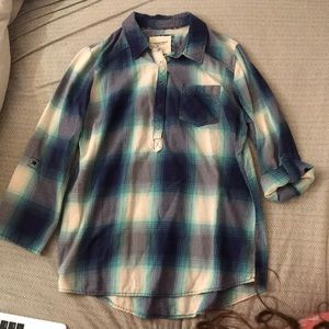 Plaid 3-quarter-length partial button down